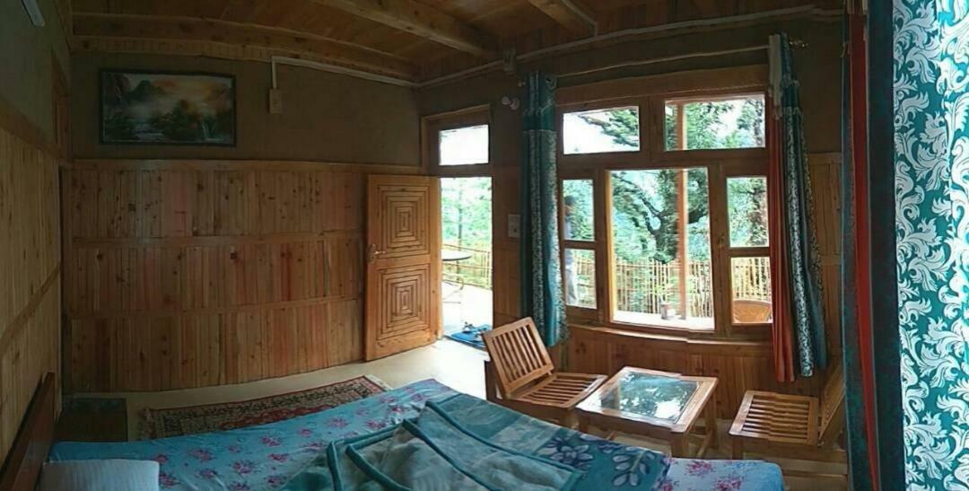 Latoda Eco Lodge Jibhi Luaran gambar