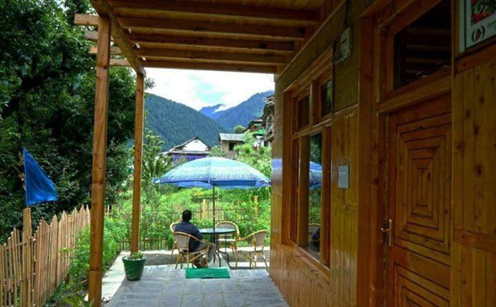 Latoda Eco Lodge Jibhi Luaran gambar